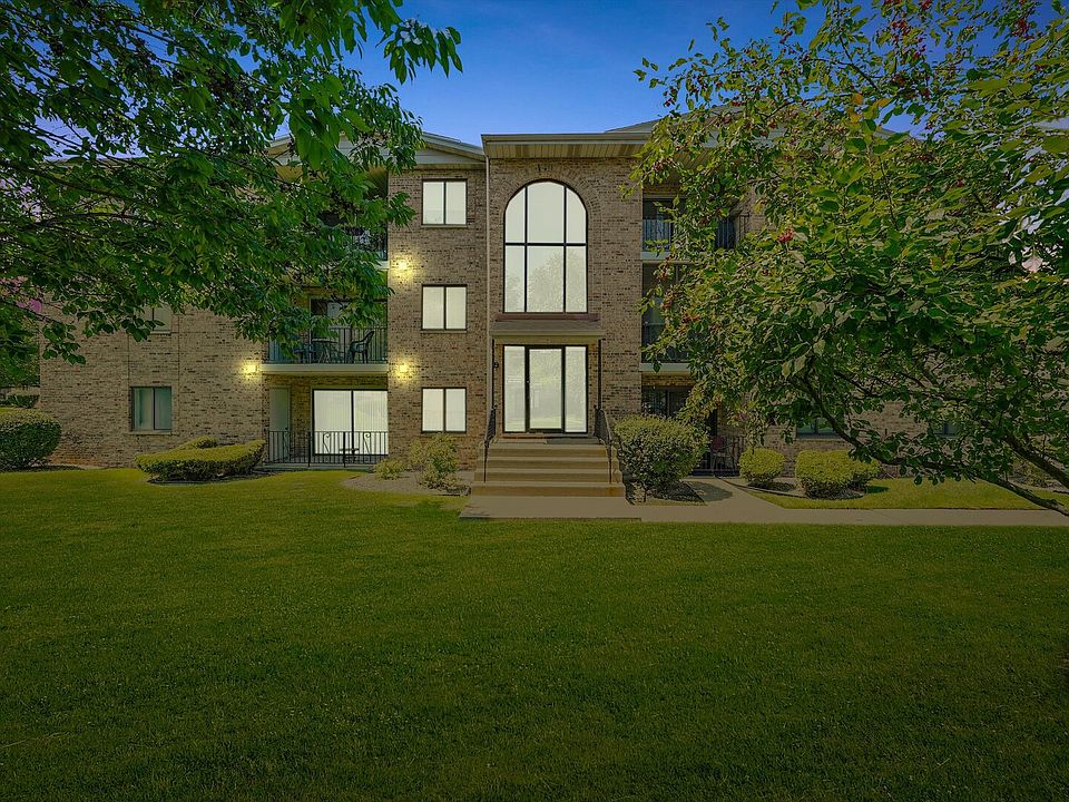 1st image of 13248 W Circle Drive Pkwy APT 405