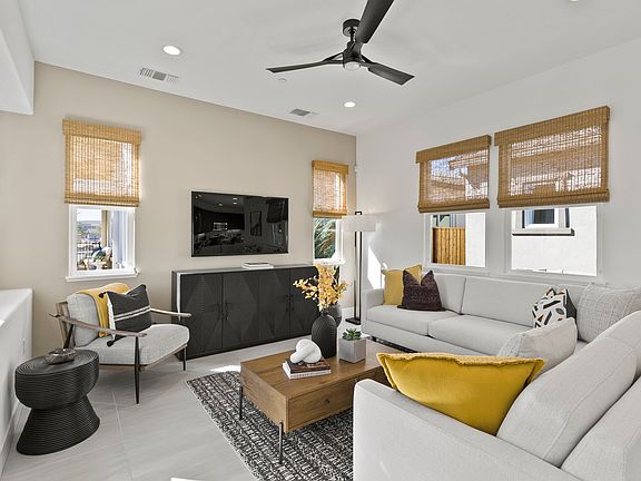 Greenway Residence 1 - Living