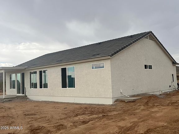 4th image of 17885 N STONEBLUFF Road