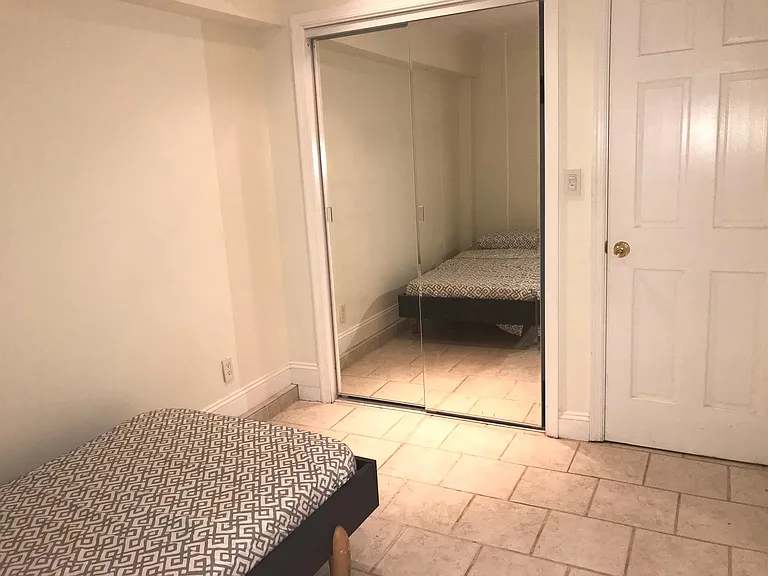 Finished basement - 4th bedroom