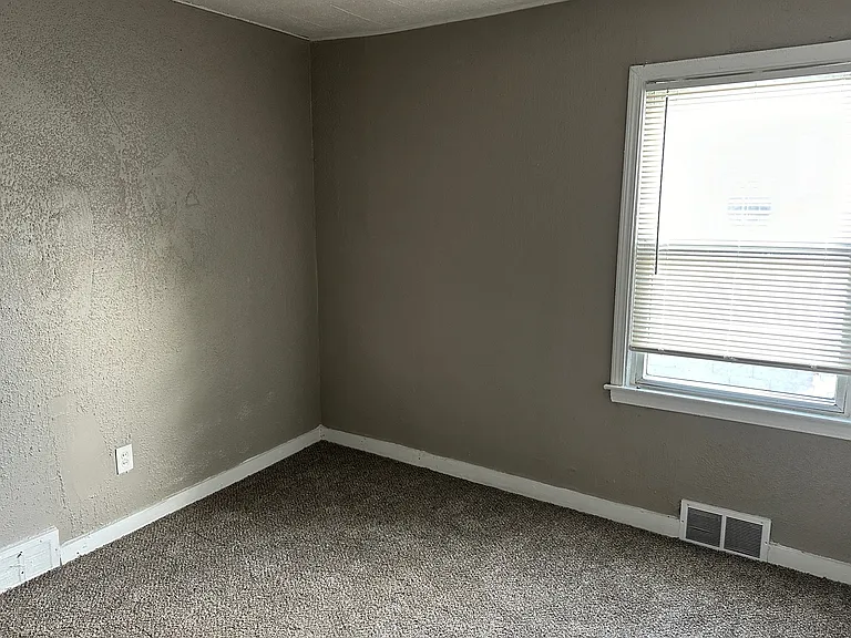 17520 Toepfer Dr — Photo 5