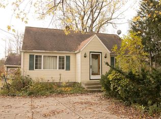 2540 Hall Rd, Elma, NY 14086