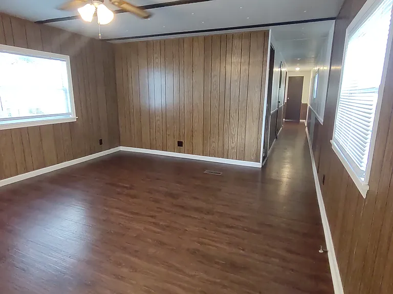 8675 Doris St — Photo 25