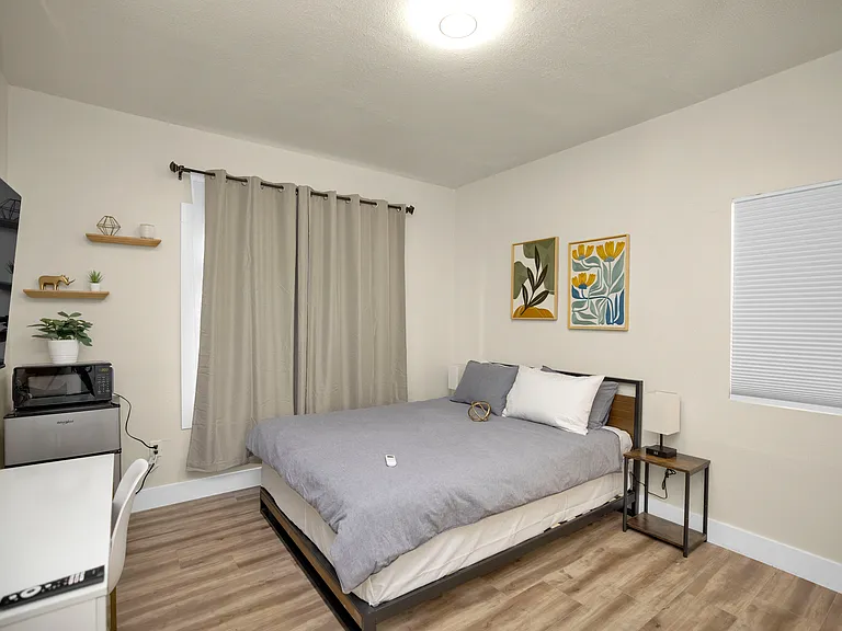 717 E McKinley Ave #B — Photo 8