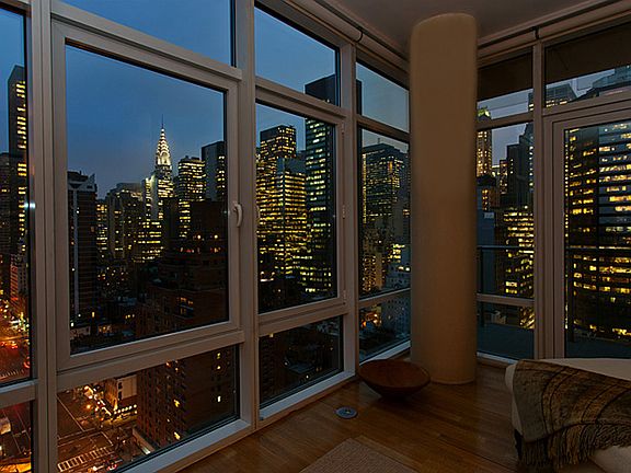 3rd image of 310 E 53rd St APT 20C