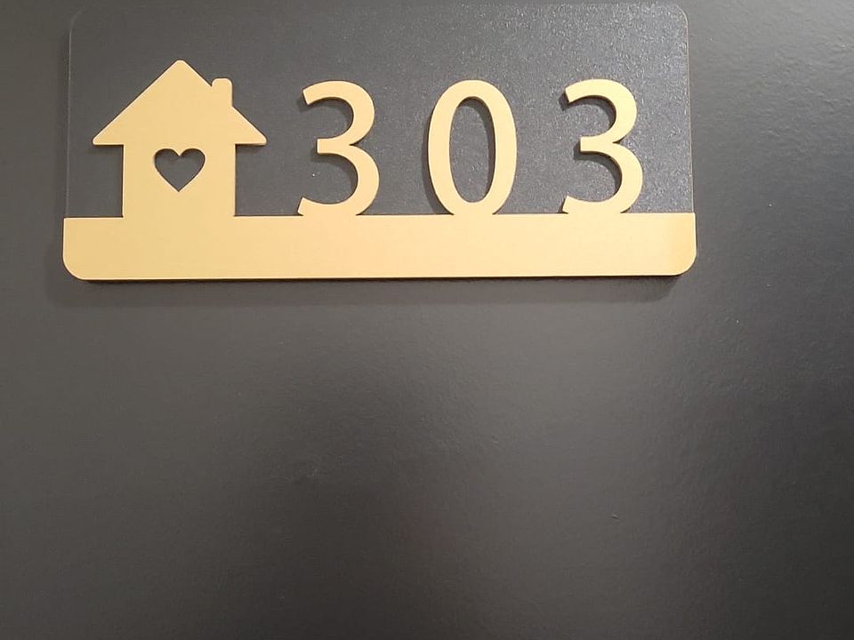 1st image of 304 Albert St W #303