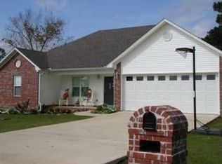 1902 Pinewood Cv, Beebe, AR 72012