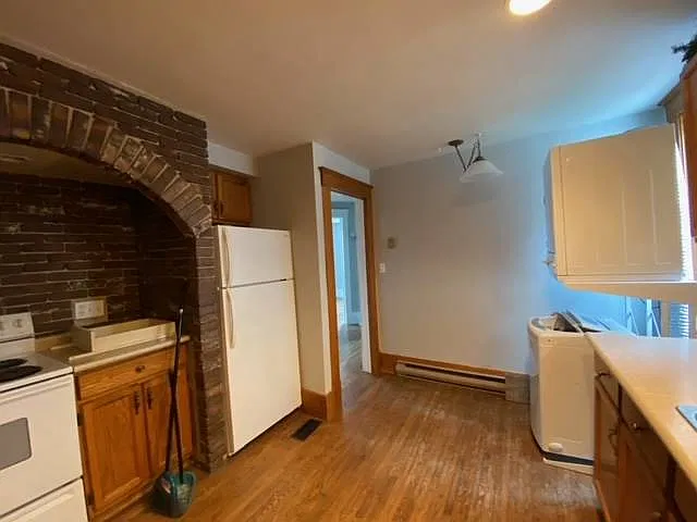 22 Wellington Street North Kitchener — Photo 4