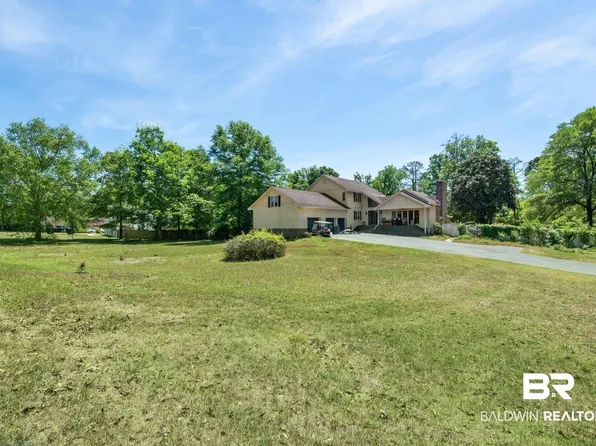 20 Canterbury Rd, Monroeville, AL 36460