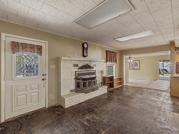 3rd image of 253 County Road 2111