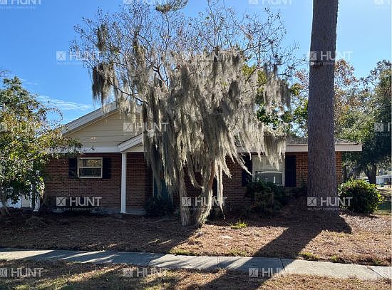 2nd image of 45 Eagle Ln