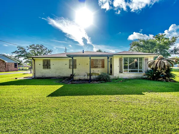 102 E 42nd St, Cut Off, LA 70345