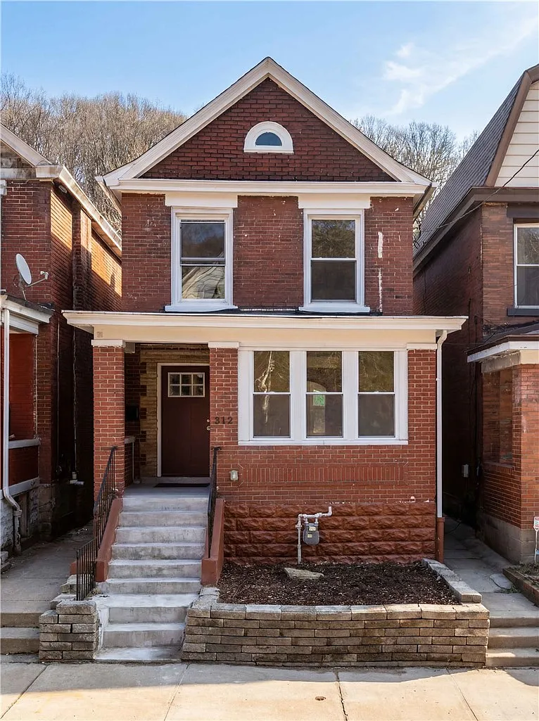 312 Renova St photo 1