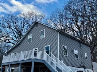 136 Mountain Rd #B, Pine Bush, NY 12566