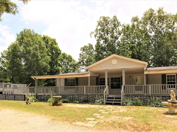 5235 McCaney Mill Rd, Huron, TN 38345