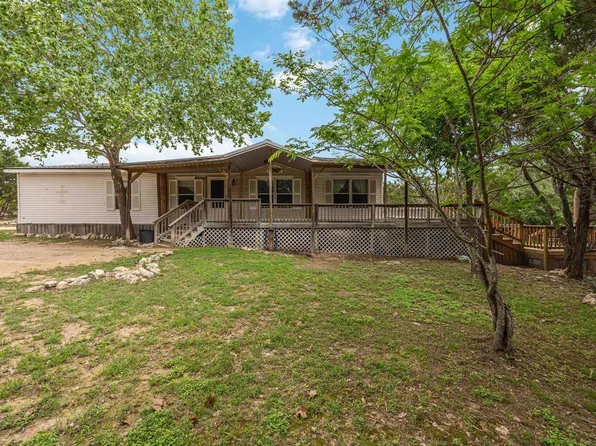 1820 Thousand Oaks Trl, Liberty Hill, TX 78642