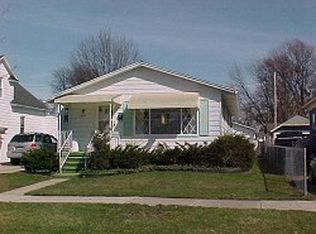 1303 Raymond St S, Bay City, MI 48706