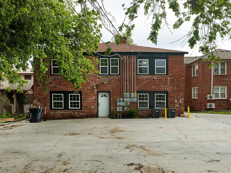420 NW 26th St #2 — Photo 22