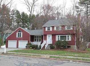 33 Southwick Rd, North Reading, MA 01864