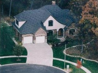 15121 Turnberry Trl, Lemont, IL 60439