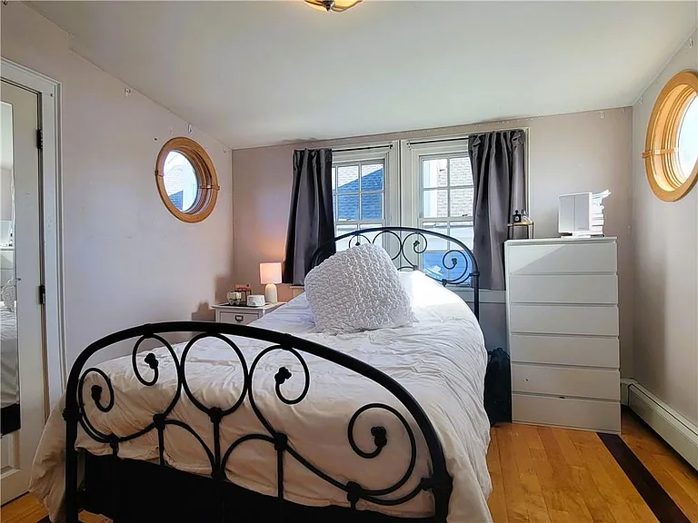 92 Pelham St #3 — Photo 9