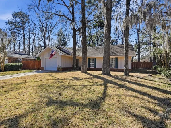 15 Barrington Circle, Savannah, GA 31419