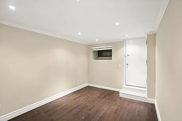 Rented by Cooper & Cooper Real Estate | media 13