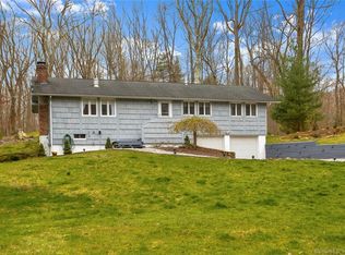 2 Pocahontas Rd, Redding, CT 06896