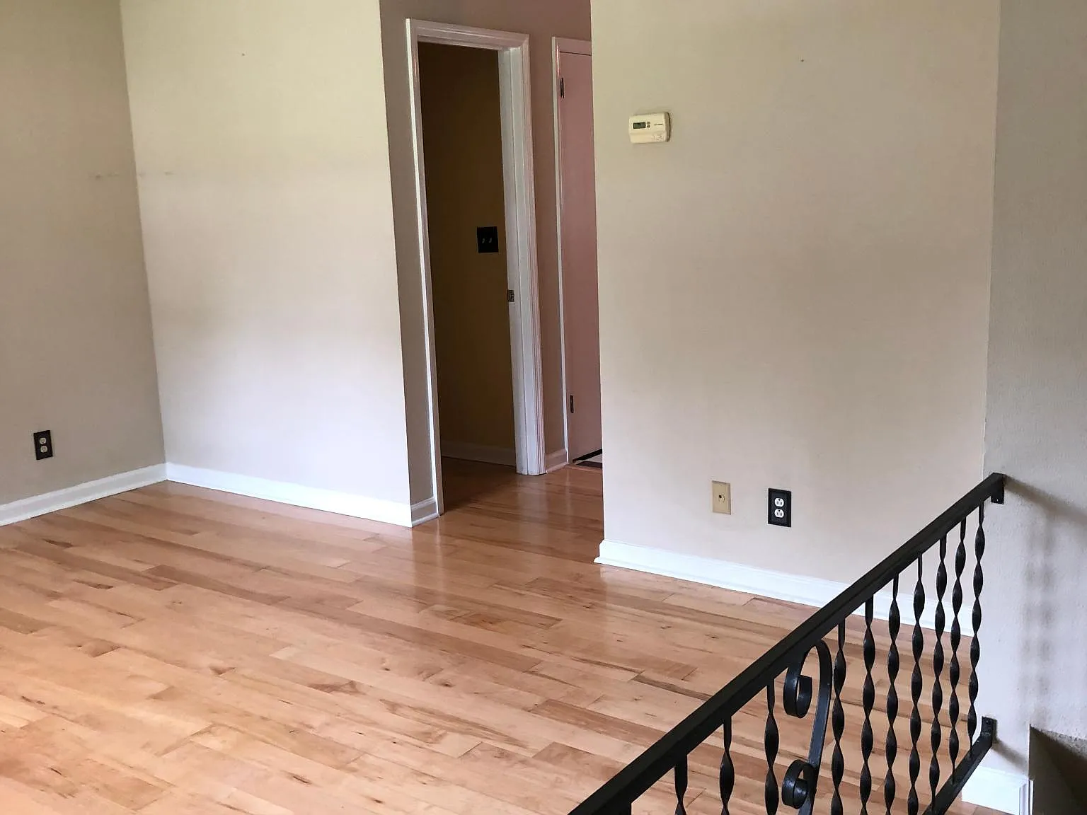 2 bed, 1.5 bath, $1,250 — Photo 4