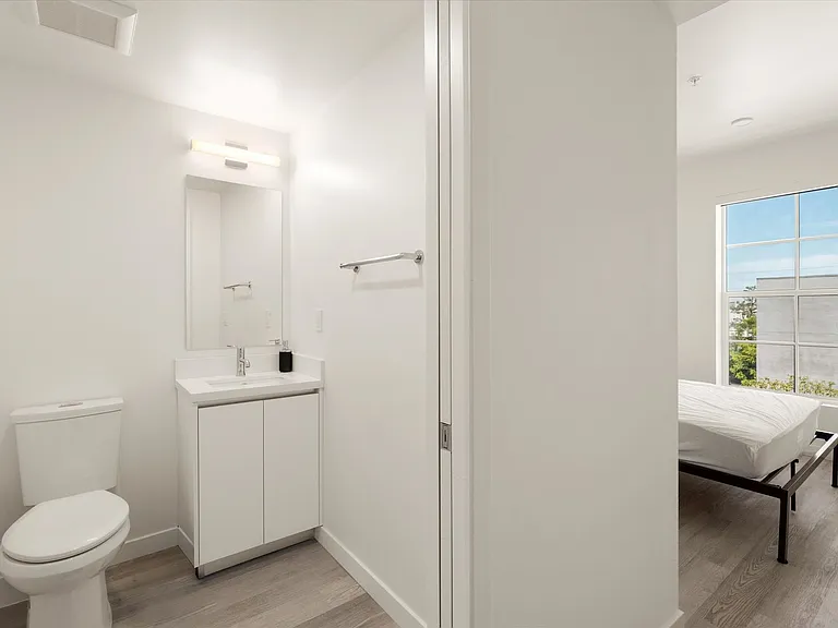 8833 Reading Ave Apartments — Photo 78