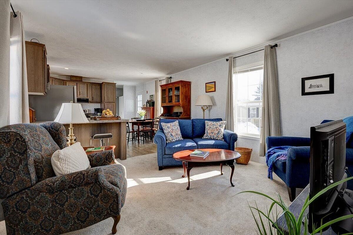 25 Rego Drive, Buxton, ME 04093 Zillow