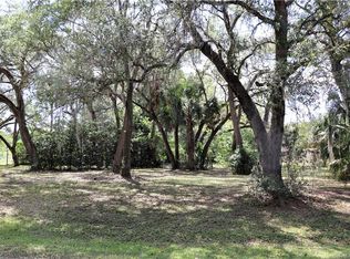 322 S Schmidt Ave, Inverness, FL 34450