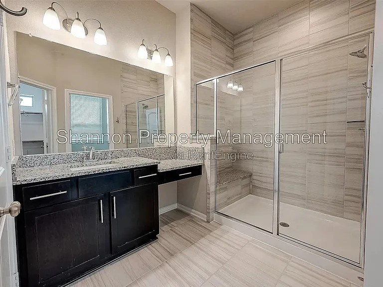2559 Terrace Point Dr — Photo 26