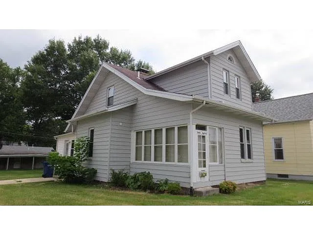 1218 N Church St photo 1