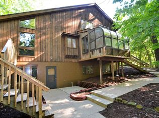 5420 E James Rd, Bloomington, IN 47408