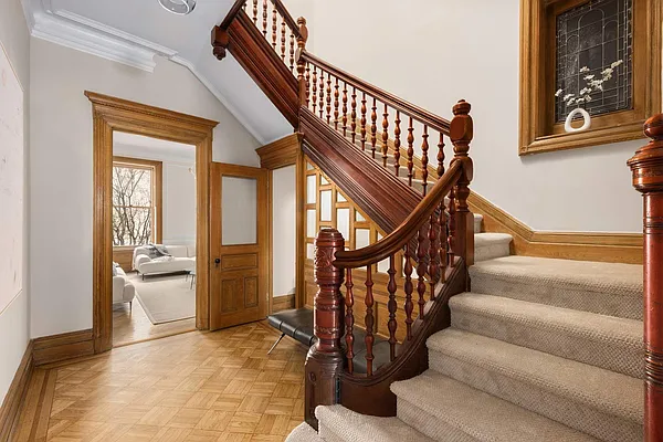 Rented by Sotheby's International Realty | media 15