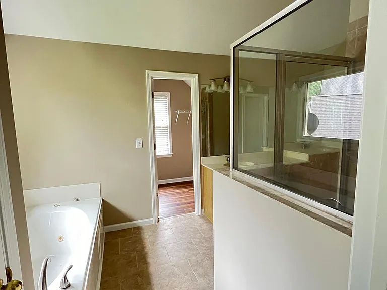 1707 Branch Creek Cv — Photo 10