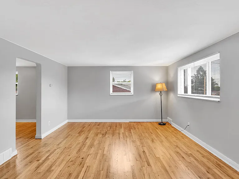 4262 Minnesota St — Photo 3