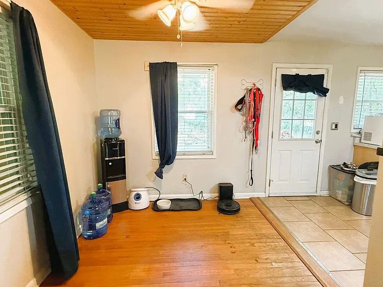1626 Mayhew St — Photo 7