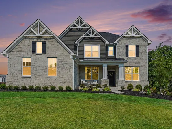 22843 Martin Rd, South Lyon, MI 48178