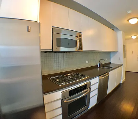 Sold by Onyx Group of New York | media 4