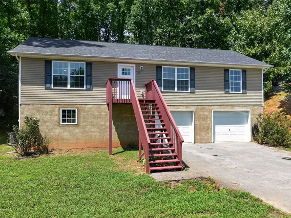 788 Catherine Crisp Way, Kodak, TN 37764