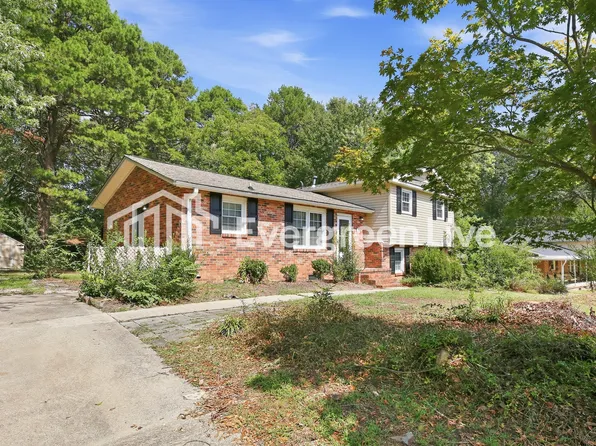 714 Fairview St, Fountain Inn, SC 29644