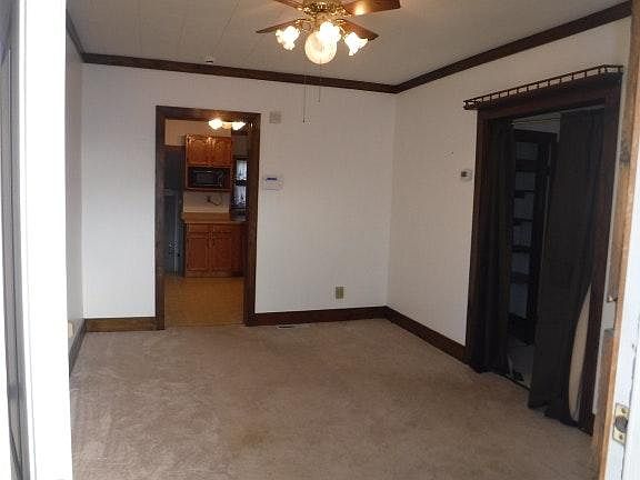 2nd image of 1411 N Fares Ave