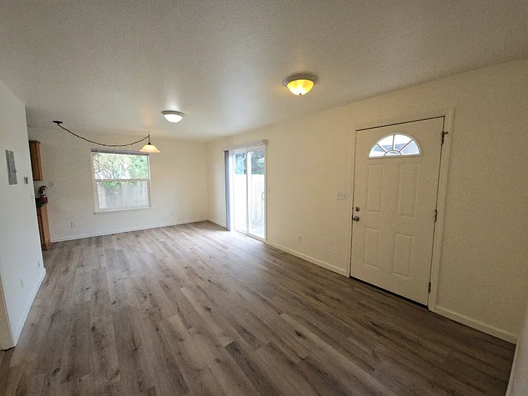 803 California St — Photo 4