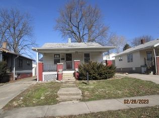 1352 E Logan St, Decatur, IL 62526