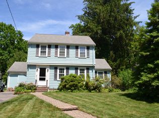 14 Ellicott St, Needham, MA 02492