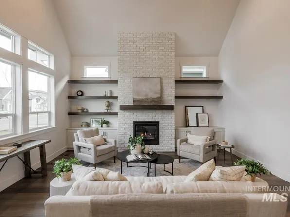 6083 S Apex Ave, Meridian, ID 83642