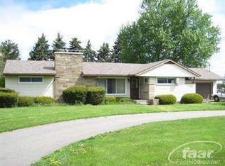 331 E Monroe St, Durand, MI 48429