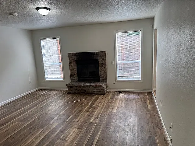 11407 SW 35th Ave — Photo 5